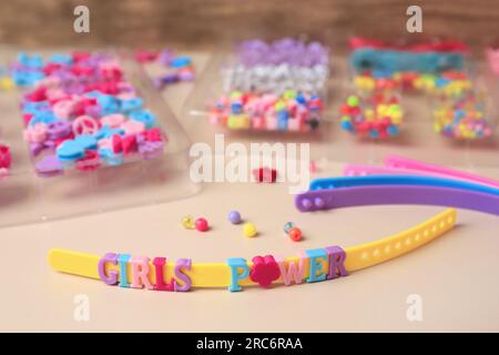 Kit Perline colorate braccialetti phonebeads