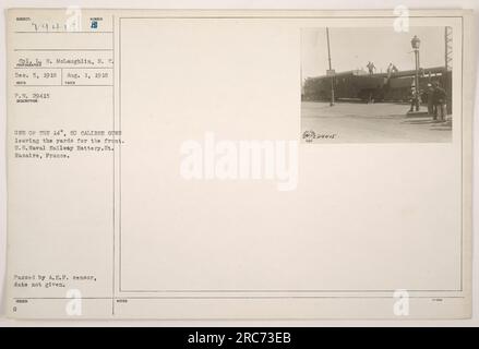 L'immagine raffigura una delle pistole calibro 14' 50 degli Stati Uniti Naval Railway Battery lascia i cantieri per essere schierati davanti a St. Nazaire, Francia. La foto è stata scattata da S.C. McLaughlin il 1 agosto 1918 e ricevuto il 5 dicembre 1918. È stato approvato da A.E.F. censor, ma la data esatta è sconosciuta. Foto Stock