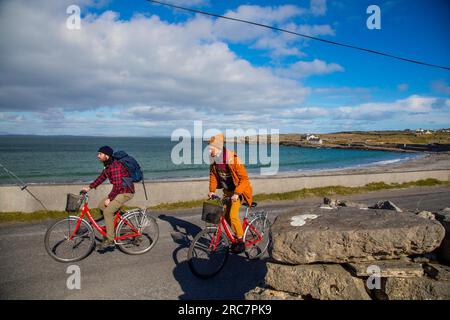 Innish More, Aran Island, Irlanda, Kilmurvey Village e Beach Foto Stock