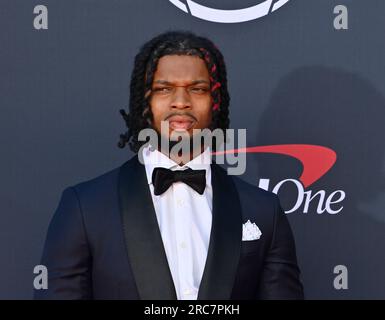 Los Angeles, Stati Uniti. 12 luglio 2023. Damar Hamlin partecipa al 31° ESPY Awards annuale al Dolby Theatre nella sezione Hollywood di Los Angeles mercoledì 12 luglio 2023. Foto di Jim Ruymen/UPI credito: UPI/Alamy Live News Foto Stock