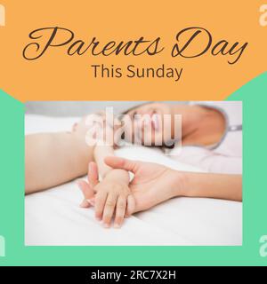 Giorno dei genitori, questo testo di domenica in arancione con felice madre caucasica che tiene la mano del bambino Foto Stock