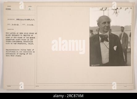 La posa della pietra Zero Mile all'entrata nord dell'Ellipse segnò l'inizio del tour transcontinentale di reclutamento del Motor Transport Corps da Washington D.C. a San Francisco, in California durante la prima guerra mondiale. Il rappresentante Julius Kahn della California ha partecipato agli esercizi di dedizione della pietra miliare. Foto scattata il 1° luglio 1919 dal sergente M.A. Coombs. Foto Stock