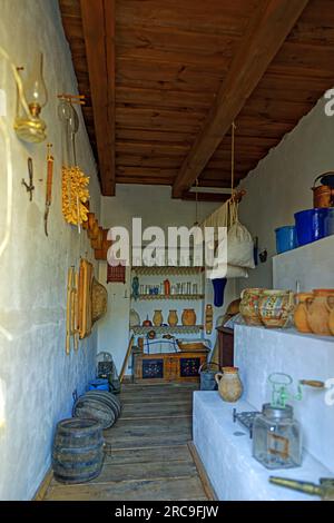 Freilichtmuseum, Bauernhofmuseum, Skanzen, Szentendrei Szabadtéri Néprajzi Múzeum, Region Oberungarn, Marktflecken, Felföldi Mezöváros, Vorratsraum Foto Stock