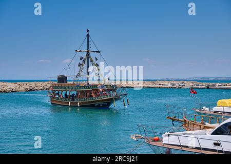 Hafen der Altstadt von Side, Antalya, Tuerkei |porto della città vecchia di Side, Antalya, Turchia| Foto Stock