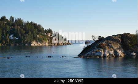 Stagione autunnale al Whytecliff Park, West Vancouver, British Columbia, Canada Foto Stock