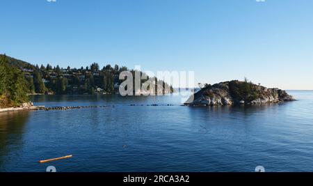 Stagione autunnale al Whytecliff Park, West Vancouver, British Columbia, Canada Foto Stock