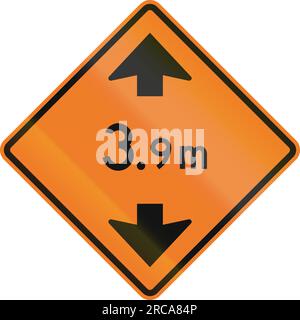 Cartello dei lavori stradali in Canada - limite di altezza davanti. Questo segno è usato in Ontario. Foto Stock