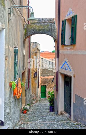 il centro storico di borgio verezzi savona Foto Stock