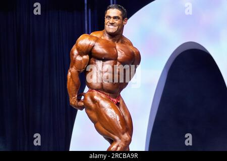 Columbus, Ohio, USA. 30 settembre 2006. IFBB Bodybuilder professionale Gustavo Badell in gara al Mr. Olympia 2006. (Immagine di credito: © Ian L. Sitren/ZUMA Press Wire) SOLO USO EDITORIALE! Non per USO commerciale! Foto Stock