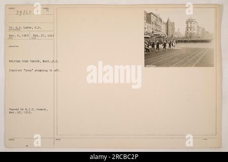 Tenente A.J. Lubbe scattò una foto il 27 febbraio 1919, durante la parata di benvenuto a Washington D.C. L'immagine mostra il distretto "Gobs" in marcia nella parata. La fotografia è stata ufficialmente rilasciata dopo l'approvazione del M.I.D. Censor il 10 marzo 1919. Foto Stock