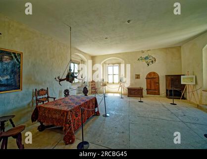 Camera della torre, vista interna, castello di Neuenburg, Friburgo an der Unstrut, Sassonia-Anhalt, Germania Foto Stock