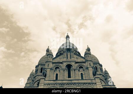 Bella foto che mostra il Sacro cuore a Parigi Foto Stock