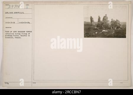 Il sergente Jack Abbott, un fotografo della S.C., ha scattato questa foto il 12 marzo 1919. L'immagine mostra l'artiglieria di trincea del 12th Regiment durante un'esercitazione di tiro a Vitrey, Meurthe et Moselle, in Francia. Questa fotografia è etichettata come soggetto 39718 e fa parte della collezione Reco. Foto Stock