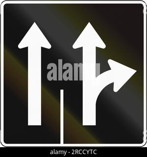 Segnale di gestione corsia in Canada - due corsie dritte e a destra. Questo segno è usato in Quebec. Foto Stock