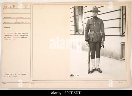 Distaccamento marittimo della Naval Aviation in servizio a Parigi, in Francia. Fotografia scattata il 1 luglio 1918 da Sgt. Rundell, S. C. è stata presentata da M. Hoeveler e passata da A. E. F. Censor il 16 luglio 1918. Didascalia basata su registri ufficiali. Foto Stock