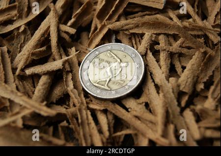 2 Giochi Olimpici europei 2004. Moneta greca da 2 euro. Foto Stock