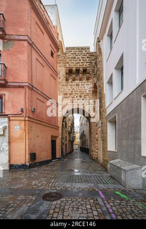 Porta dell'Arco di Rosa (Arco de la Rosa) - Cadice, Andalusia, Spagna Foto Stock