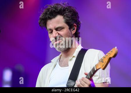 La band belga Balthazar suona dal vivo al festival Lasemo | le groupe belge Balthazar joue au festival Lasemo a Enghien Foto Stock