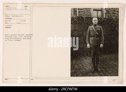 Maggiore Madison Pearson, Infantry Division Adjt., 3rd Division, Army of Occupation, Andernach sul Reno, Germania. Questa fotografia scattata il 4 gennaio 1919 mostra il maggiore Pearson in uniforme. È stata scattata dal fotografo Sgt. Buettner, e l'immagine ha un numero di foto 1172-19. Foto Stock