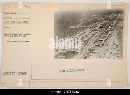 Vista aerea del C. Gerstner Field a Lake Charles, Louisiana. La foto è stata scattata il 5 settembre 1918 e mostra la seconda unità che guarda verso est. Questa immagine è stata censurata e rilasciata dal M.I.D. Censura il 16 settembre 1918. Il numero di descrizione di questa fotografia è 984741. Foto Stock