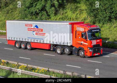 Manx trasportatori indipendenti; camion di consegna di trasporto, camion, veicoli pesanti, trasporto, Motrice DAF camion, cargo cargo cargo, veicolo, trasporto commerciale europeo HGV, M6 a Manchester, Regno Unito Foto Stock