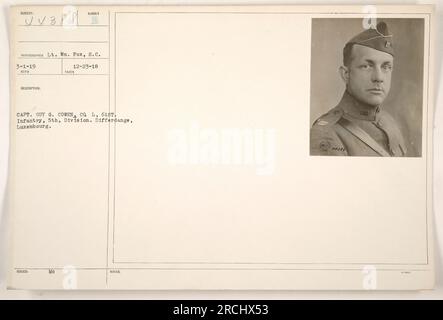 Foto del capitano Guy G. Cowen, CQ L, 61st Infantry, 5th Division, scattata il 1 marzo 1919 a Differdange, Lussemburgo. La foto è stata scattata dal tenente WM. Fox, S.C. il 23 dicembre 1918 e fa parte della collezione emessa con il numero Mo 12-23-18. Le note aggiuntive indicano il numero di riferimento della foto come 44085. Foto Stock