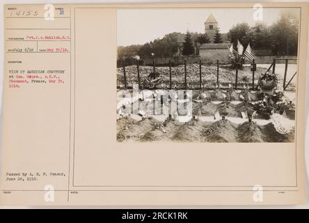 Veduta del Cimitero americano presso il quartier generale, A.E.P., Chaumont, Francia. La foto è stata scattata il 30 maggio 1918 da Pvt. J.A. Schlick, S.C.. L'immagine raffigura file di tombe, che segnano i luoghi di riposo dei soldati americani che hanno perso la vita durante la prima guerra mondiale La fotografia è stata passata da A.E.P. Censor il 24 giugno 1918. Foto Stock