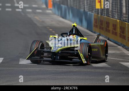 Robin Frijns durante le qualifiche della prima giornata di gara del FE Grand Prix di Roma 2023, Roma, Italia. 15 luglio 2023. Credito: Live Media Publishing Group/Alamy Live News Foto Stock