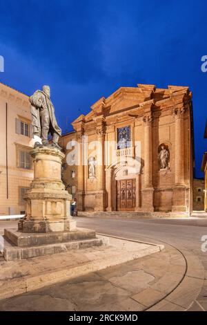 Piazza Garibaldi, Foligno, Perugia, Umbria, Italia Foto Stock