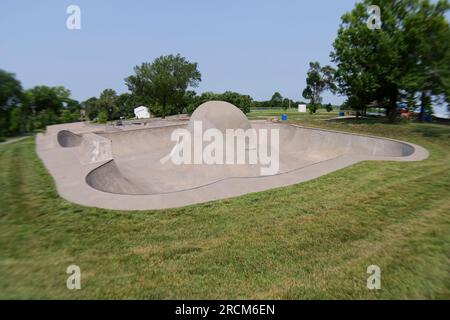 Shawnee, Kansas - 15 luglio 2023: Swarner Skatepark at 63rd e Lackman Foto Stock