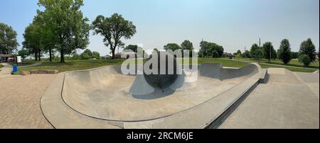 Shawnee, Kansas - 15 luglio 2023: Swarner Skatepark at 63rd e Lackman Foto Stock