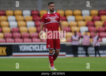 Tommy Smith n. 2 di Middlesbrough durante la partita amichevole pre-stagionale York City vs Middlesbrough al LNER Community Stadium, York, Regno Unito, 15 luglio 2023 (foto di James Heaton/News Images) Foto Stock