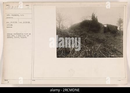 Postazione di osservazione tedesca situata sulla collina 255, a circa 1 km a nord-ovest di Gesnes nella regione francese della Mosa. La foto è stata scattata il 18 febbraio 1919 dal sergente Seabrook della Carolina del Sud. Il numero di riferimento della fotografia è CD 4-14-19 ed è numerato 177-79 nella collezione. Foto Stock