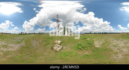 Visualizzazione panoramica a 360 gradi di Ivanjica - Jankov Kamen in estate