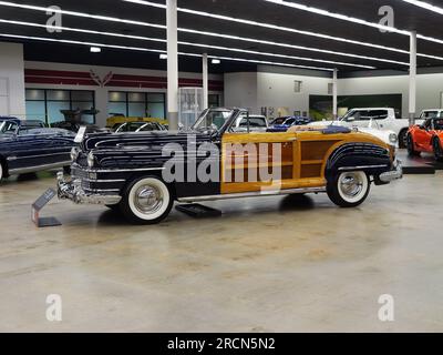 Manhattan, Kansas - 14 luglio 2023: Midwest Dream Car Collection - Custom, Classic, Muscle, Super Cars Foto Stock