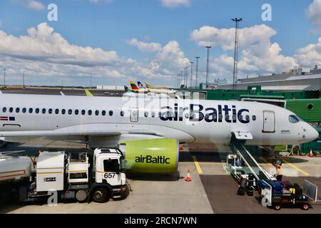 Aereo Baltico al gate dell'aeroporto di Gothenburg-Landvetter in Svezia Foto Stock