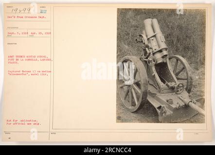 Immagine della scuola di mortai della trincea dell'esercito a Fort Be la Bonnelle a Langres, Francia durante la prima guerra mondiale. L'immagine mostra un modello tedesco medio "Minenwerfer" da 17 cm catturato 1914. Questa fotografia non è destinata alla pubblicazione ed è esclusivamente per uso ufficiale. Data: 5 settembre 1918. Foto Stock