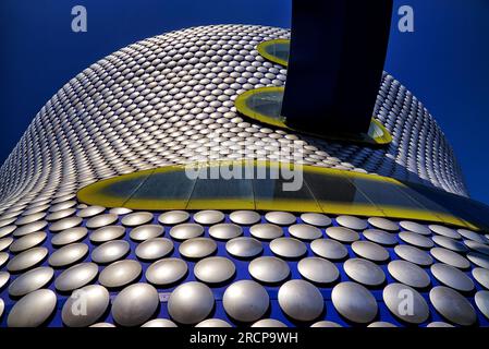 Selfridges Birmingham. Architettura moderna dettaglio esterno dei grandi magazzini della città, Bullring Shopping Centre, Birmingham, Inghilterra, Regno Unito, Foto Stock