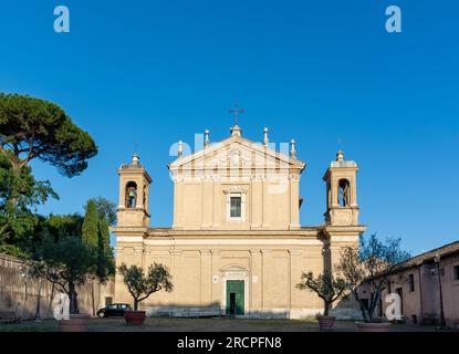 roma, lazio, italia, Sant'Anastasia che fu costruita tra la fine del III secolo e l'inizio del IV secolo, probabilmente da una donna romana di nome Anastasia. Foto Stock