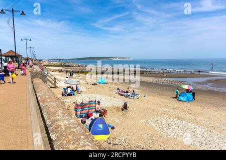 Shanklin Beach and Promenade, Shanklin, Isle of Wight, Inghilterra, Regno Unito Foto Stock