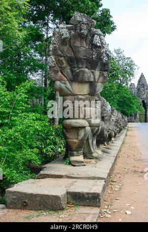 Porta d'ingresso ad Angkor Thom, Cambogia. Foto Stock