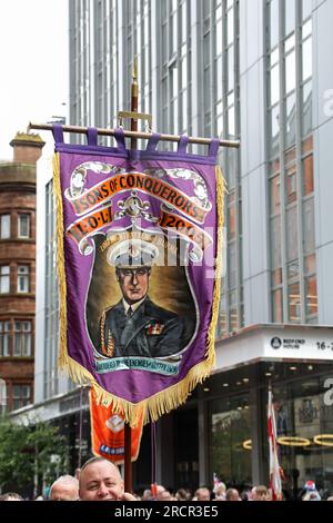 Sons of Conquerors alla 333a Orange Parade a Belfast Foto Stock