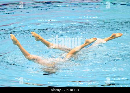 Fukuoka, Giappone. 16 luglio 2023. FUKUOKA, GIAPPONE - 16 LUGLIO: Noortje de Brouwer e Bregje de Brouwer Maxine Schaap dei Paesi Bassi competono in Women Duet Technical - Final il giorno 3 dei Campionati mondiali di acquacoltura di Fukuoka 2023 alla Marine Messe Fukuoka Hall A il 16 luglio 2023 a Fukuoka, Giappone (foto di Pablo Morano/BSR Agency) credito: Agenzia BSR/Alamy Live News Foto Stock