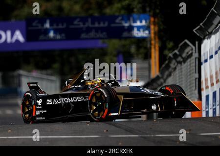 Roma, . 16 luglio 2023. Roma, Italia 16.07.2023: Stoffel Vandoorne, DS Penske, in pista 2022/23 ABB FIA Formula e World Drivers' Championship Hankook Roma e-Prix giro del 14° round. Credito: Agenzia fotografica indipendente/Alamy Live News Foto Stock