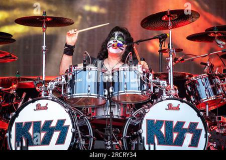 Tonsberg, Norvegia. 15 luglio 2023. La rock band americana Kiss esegue un concerto dal vivo al Kaldnes Vest di Tonsberg. Qui il batterista Eric Singer è visto dal vivo sul palco. Il concerto è stato l'ultimo in Europa come parte del End of the Road World Tour. (Foto: Gonzales Photo - Terje Dokken). Foto Stock