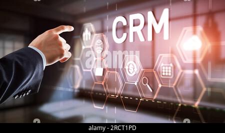 CRM Customer Relationship Management. Concetto di orientamento al cliente. Foto Stock