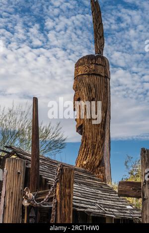 Un'aggiunta successiva al Museo Pueblo di Cabot è quella del Waokiye, o "aiutante tradizionale" in lingua Lakota. Foto Stock