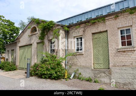 Vecchi edifici accanto a Chappe, il nuovo museo d'arte di Tammisaari, Finlandia Foto Stock