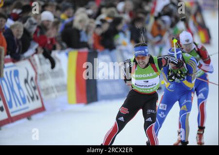 Michael GREIS Aktion Biathlon 10 km Verfolgung der Herren 16.1.2011 Foto Stock