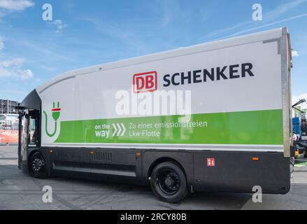 Camion volta Elektro utilizzato da DB Schenker. Foto Stock